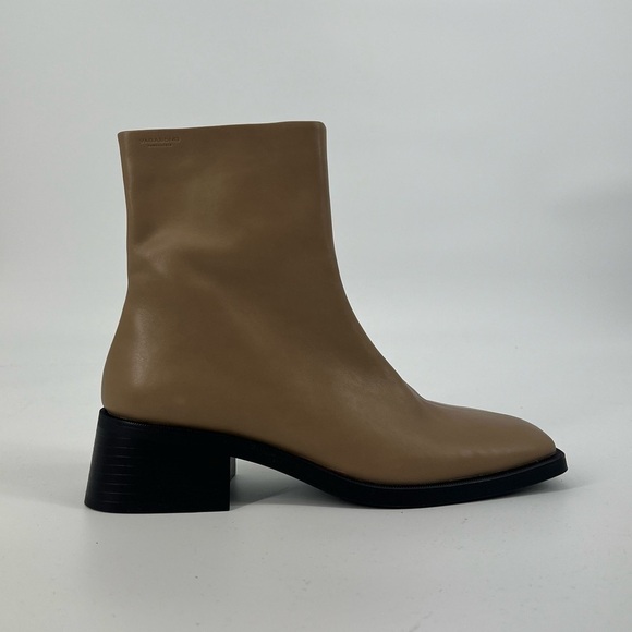 Vagabond Shoes - Vagabond Blanca Cream Leather Square Toe Block Heel Designer Ankle Booties 41